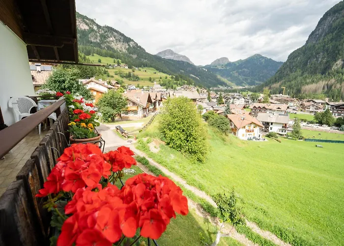 Cèsa Cherpei - Dog Friendly Campitello di Fassa